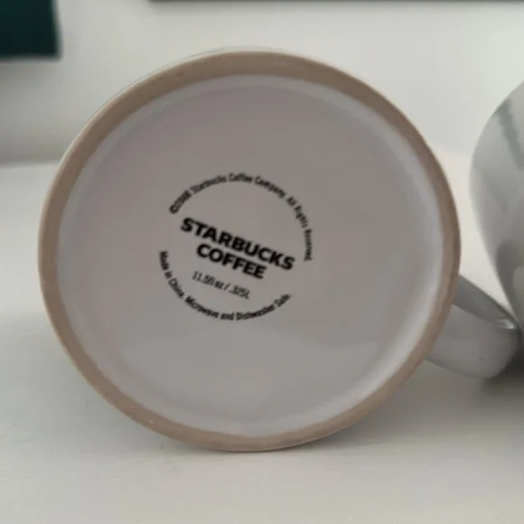 Pair Starbucks Basic White with Green and Black Siren Logo on Two Sides 2008 - Picture 7 of 9